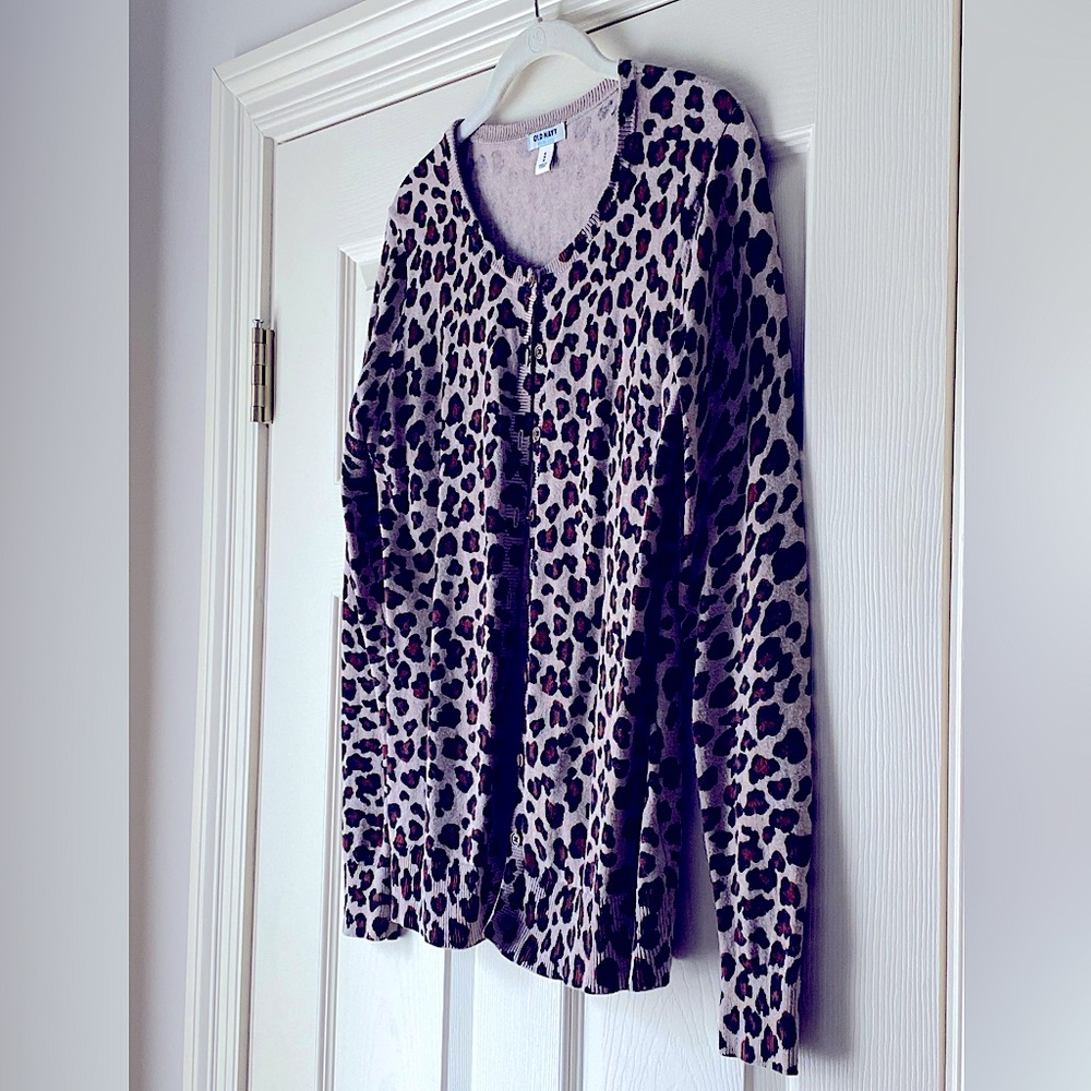 ☀️OLD NAVY | LEOPARD-PRINT CARDIGAN